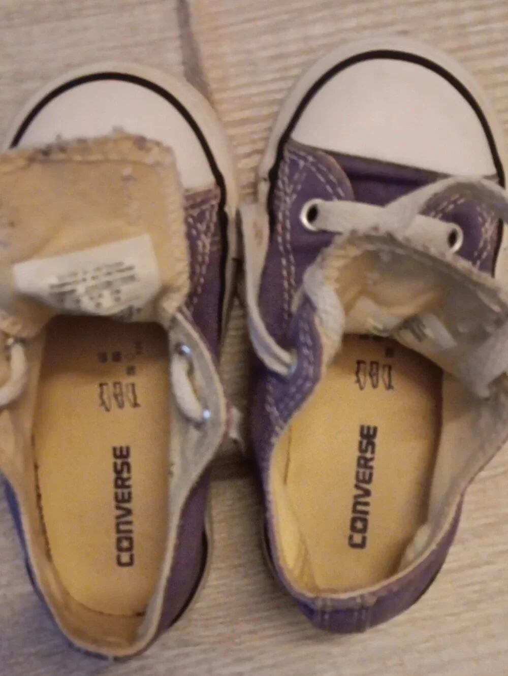 Converse Chuck Taylors Purple Canvas Low-Top Sneakers Toddler Size 7